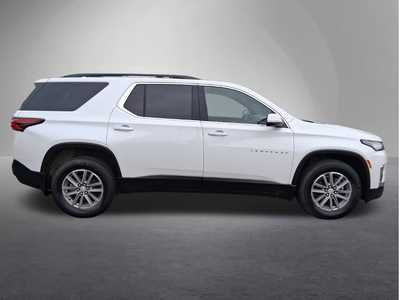 2022 Chevrolet Traverse, $30995. Photo 2