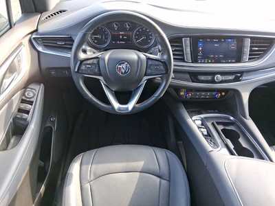 2023 Buick Enclave, $35555. Photo 10