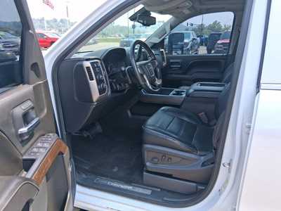 2017 GMC 1500 Crew Cab, $22995. Photo 8