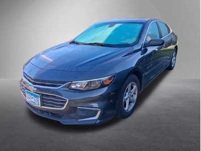 2018 Chevrolet Malibu, $12995. Photo 3