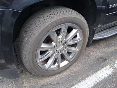 2015 Chevrolet Suburban, $. Photo 4