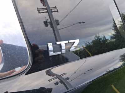 2015 Chevrolet Suburban, $. Photo 5