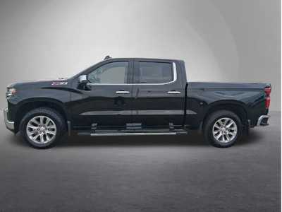 2022 Chevrolet 1500 Crew Cab, $44795. Photo 4