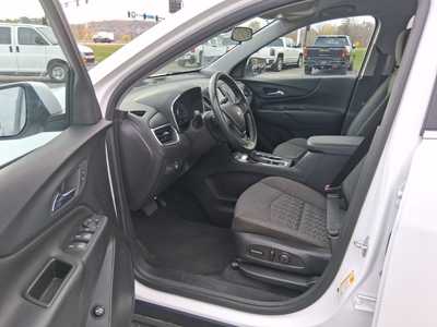 2023 Chevrolet Equinox, $24444. Photo 8