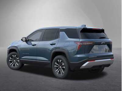 2026 Chevrolet Equinox, $35195. Photo 3