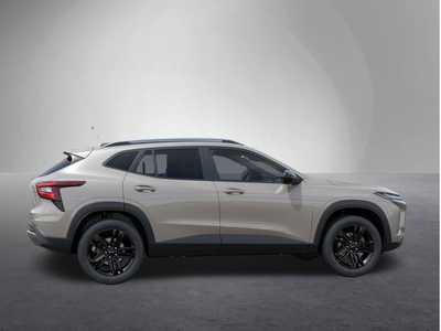 2026 Chevrolet Trax, $. Photo 5