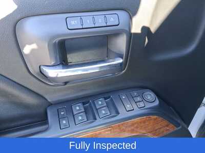 2017 Chevrolet 3500 Crew Cab, $47888. Photo 11