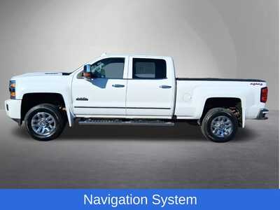 2017 Chevrolet 3500 Crew Cab, $47888. Photo 3