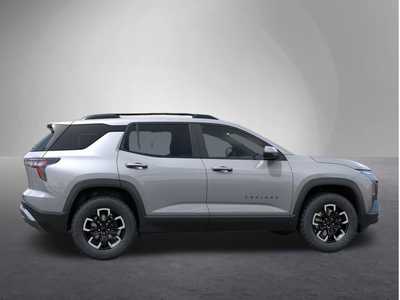 2026 Chevrolet Equinox, $37600. Photo 5