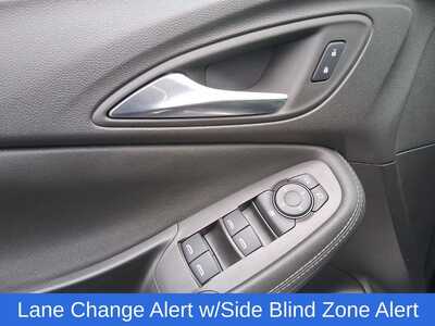 2023 Buick Encore GX, $23995. Photo 12