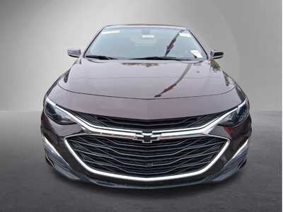 2021 Chevrolet Malibu, $19995. Photo 2