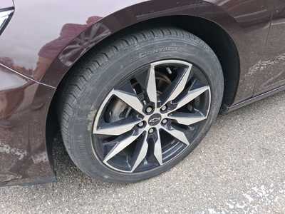 2021 Chevrolet Malibu, $19995. Photo 4