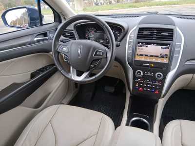 2017 Lincoln MKC, $17995. Photo 11