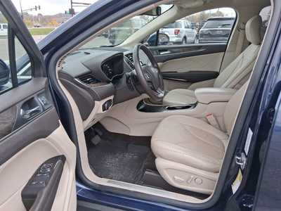 2017 Lincoln MKC, $17995. Photo 8