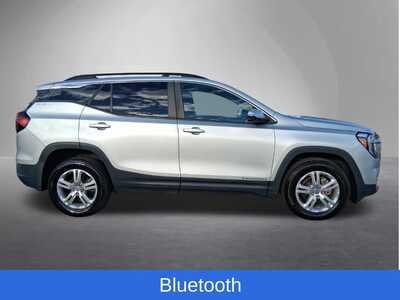 2022 GMC Terrain, $21500. Photo 2