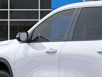 2026 Chevrolet Traverse, $46345. Photo 12