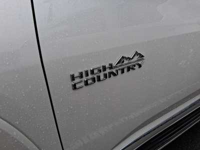 2023 Chevrolet Traverse, $40995. Photo 5