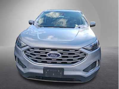 2022 Ford Edge, $23777. Photo 2