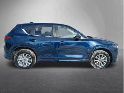 2025 Mazda CX-5, $27500. Photo 2