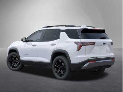 2026 Chevrolet Equinox, $35590. Photo 3