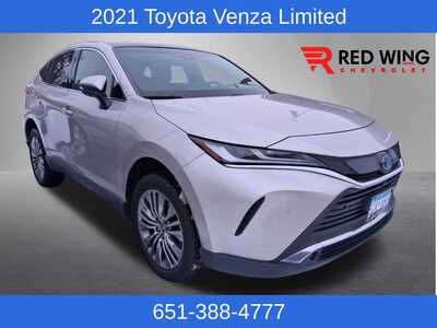 2021 Toyota Venza, $28995. Photo 1