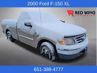 2000 Ford F150 Reg Cab, $9500. Photo 1