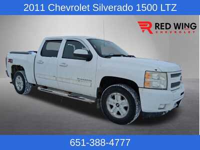 2011 Chevrolet 1500 Crew Cab, $5995. Photo 1