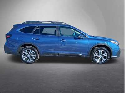 2021 Subaru Outback, $22926. Photo 2