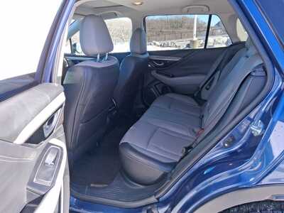 2021 Subaru Outback, $22926. Photo 9