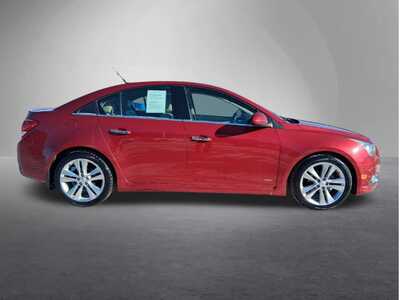 2014 Chevrolet Cruze, $7500. Photo 2