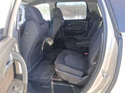2016 Chevrolet Traverse, $10668. Photo 9