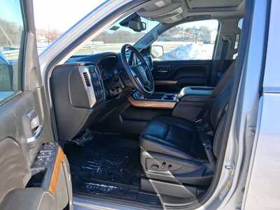 2018 Chevrolet 1500 Crew Cab, $33274. Photo 8
