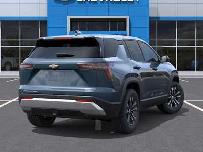 2026 Chevrolet Equinox, $32795. Photo 4