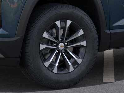 2026 Chevrolet Equinox, $32795. Photo 9