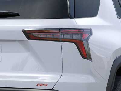 2026 Chevrolet Equinox, $40985. Photo 11