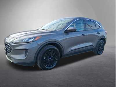 2021 Ford Escape, $17500. Photo 5