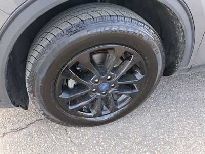 2021 Ford Escape, $17500. Photo 7
