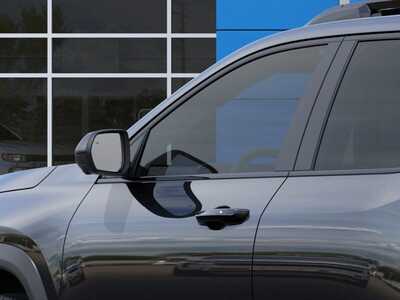 2026 Chevrolet Equinox, $38990. Photo 12