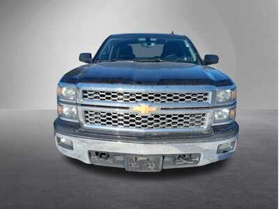 2015 Chevrolet 1500 Crew Cab, $16995. Photo 2
