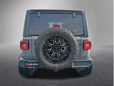 2018 Jeep Wrangler Unlimited, $25555. Photo 3