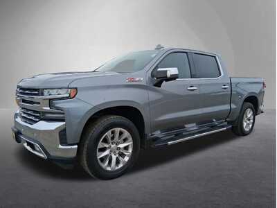 2020 Chevrolet 1500 Crew Cab, $33500. Photo 5