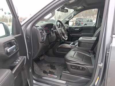 2020 Chevrolet 1500 Crew Cab, $33500. Photo 8