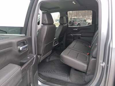 2020 Chevrolet 1500 Crew Cab, $33500. Photo 9
