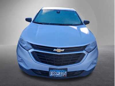 2021 Chevrolet Equinox, $16444. Photo 2
