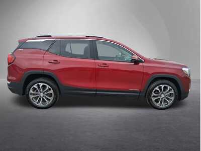 2019 GMC Terrain, $16500. Photo 2