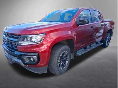 2021 Chevrolet Colorado Crew Cab, $30888. Photo 3