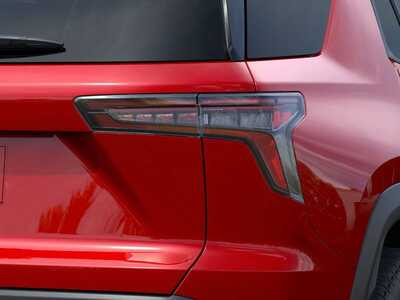 2026 Chevrolet Equinox, $36580. Photo 11