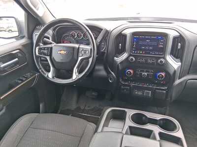 2020 Chevrolet 1500 Crew Cab, $23555. Photo 11