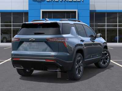 2026 Chevrolet Equinox, $37805. Photo 4