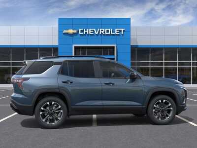 2026 Chevrolet Equinox, $37805. Photo 5